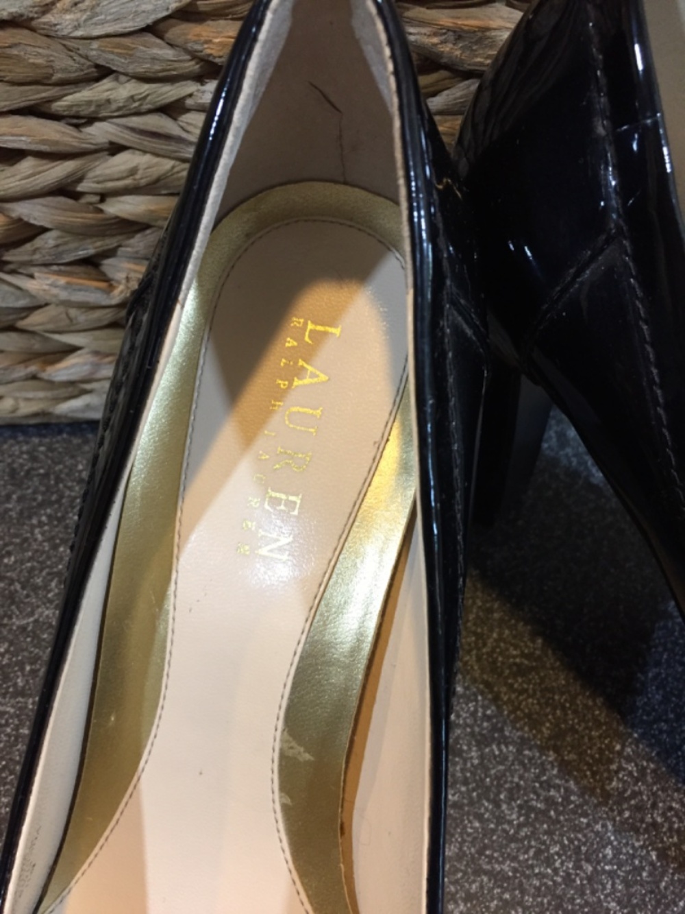 Lauren Ralph Lauren Black Patent Leather Pumps - Picture 5 of 13